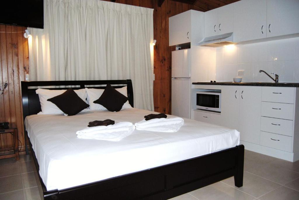 Airlie Beach Apartments Номер фото