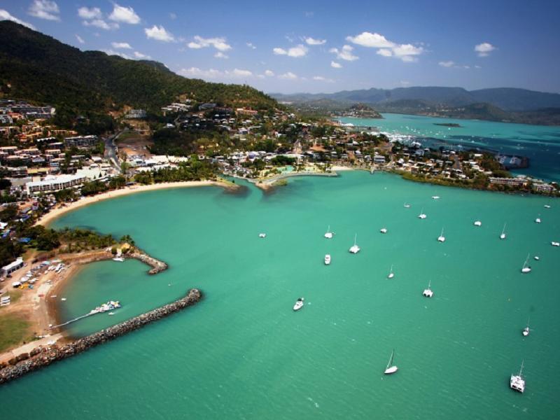 Airlie Beach Apartments Екстер'єр фото