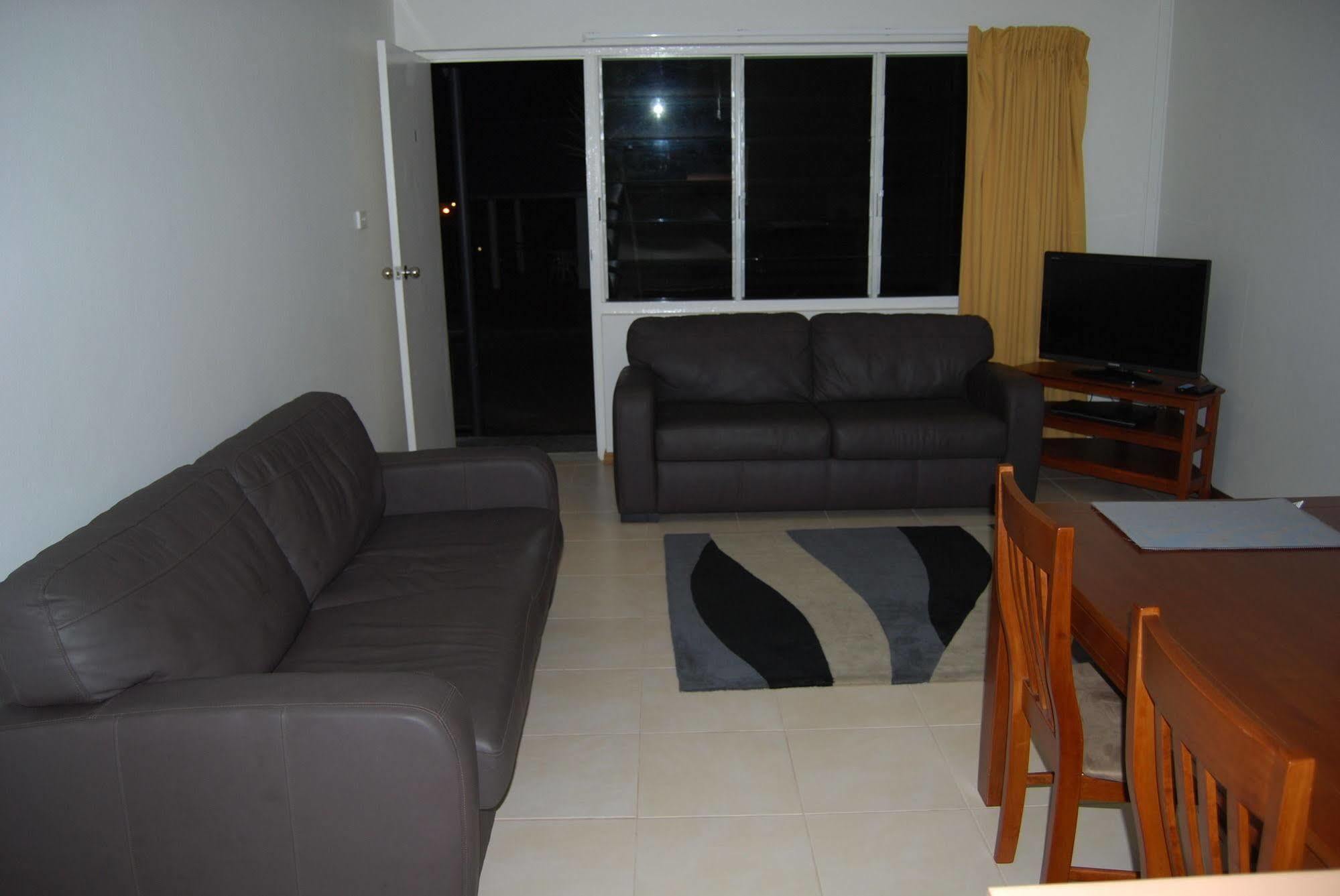 Airlie Beach Apartments Екстер'єр фото