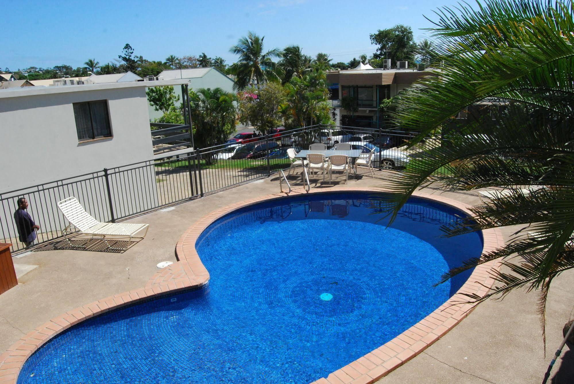 Airlie Beach Apartments Екстер'єр фото