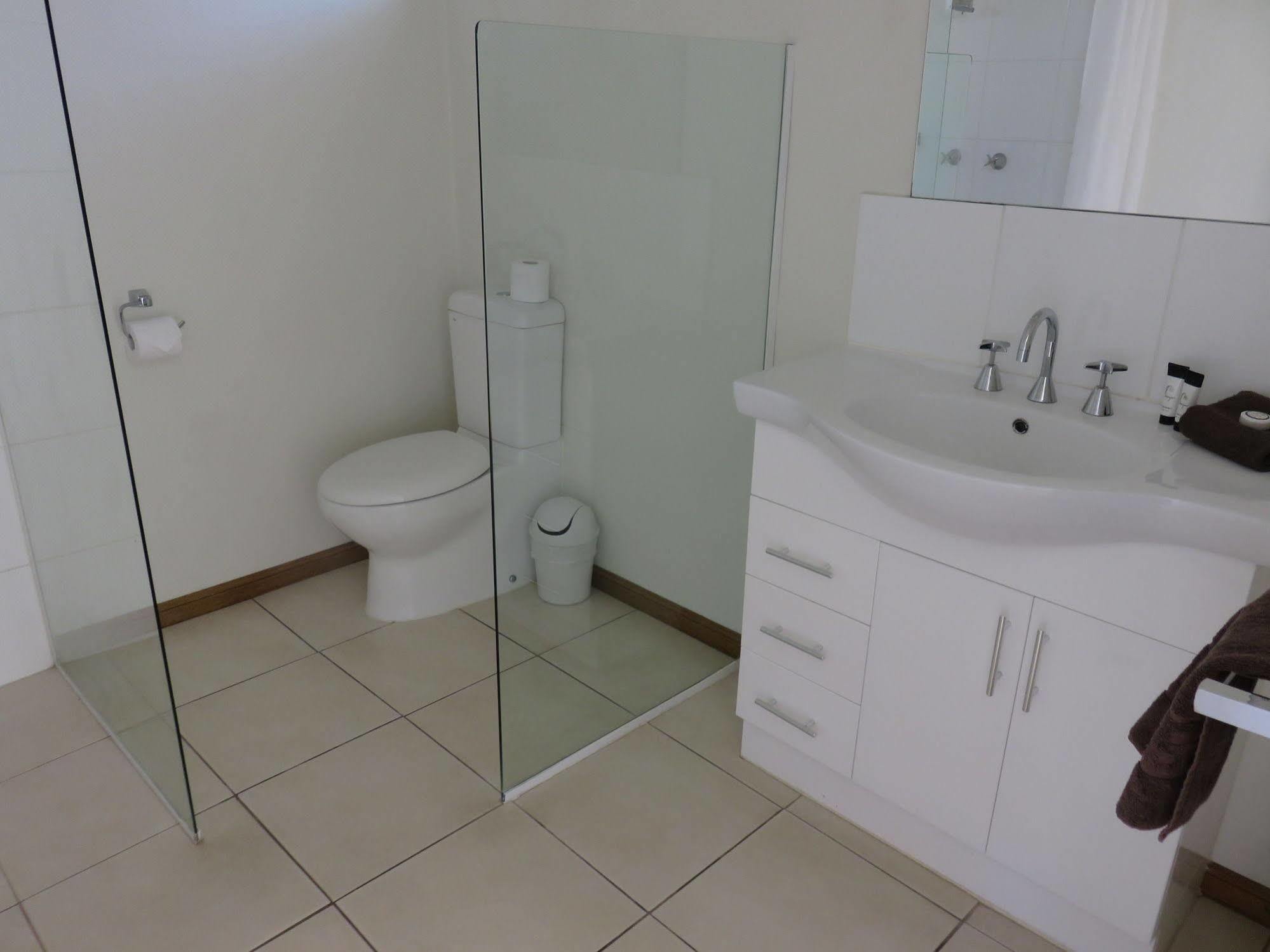 Airlie Beach Apartments Екстер'єр фото